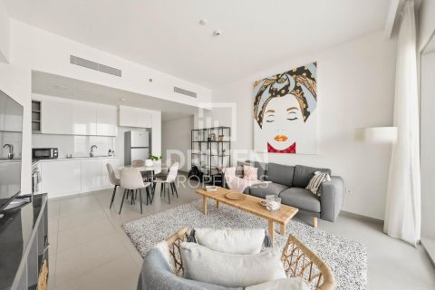Apartment de 2 dormitorios en Zabeel, UAE No. 204038