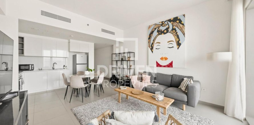Apartment de 2 dormitorios en Zabeel, UAE No. 204038