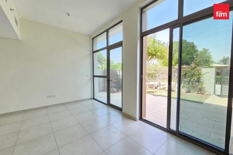 Appartement de 2 chambres à Dubai, UAE No. 207952 4