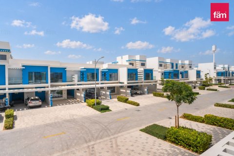 Townhouse de 3 chambres à Dubai, UAE No. 207954 4