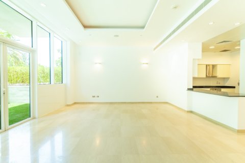 Apartment de 1 dormitorio en Dubai, UAE No. 210383 10