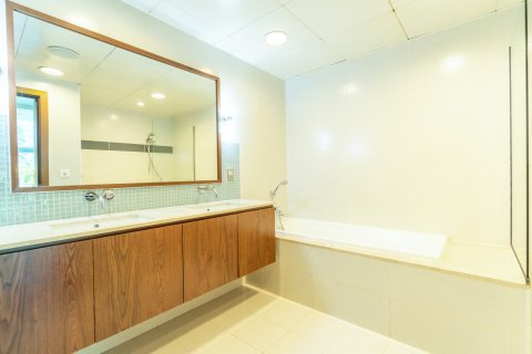 Apartment de 1 dormitorio en Dubai, UAE No. 210383 12