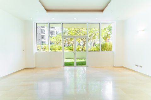 Apartment de 1 dormitorio en Dubai, UAE No. 210383
