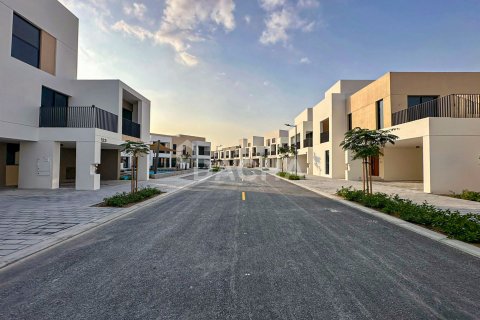 Таунхаус с 3 спальнями в Arabian Ranches 3, ОАЭ №155748 12