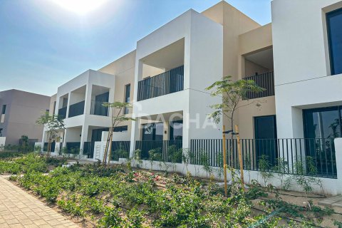 Таунхаус с 3 спальнями в Arabian Ranches 3, ОАЭ №155748 10