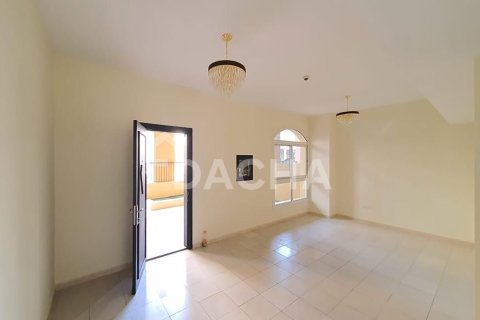 Квартира с 3 спальнями в Diamond Views, ОАЭ №155750 3