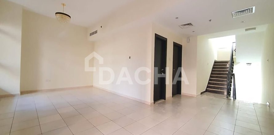 Квартира с 3 спальнями в Diamond Views, ОАЭ №155750