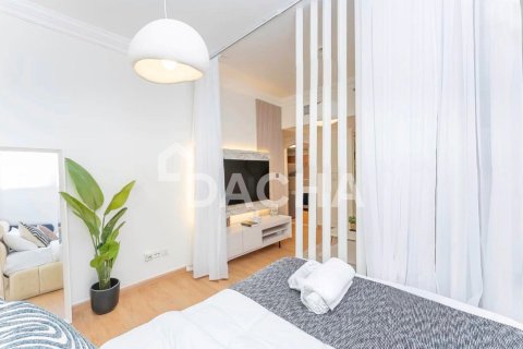 Квартира с 3 спальнями в Дубай Марина, ОАЭ №155746 11