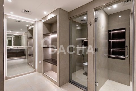 Пентхаус с 3 спальнями в Emirates Crown, ОАЭ №155747 15