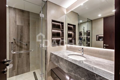 Пентхаус с 3 спальнями в Emirates Crown, ОАЭ №155747 21