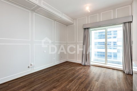 Пентхаус с 3 спальнями в Emirates Crown, ОАЭ №155747 20