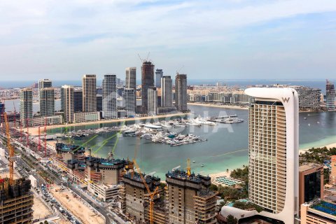 Пентхаус с 3 спальнями в Emirates Crown, ОАЭ №155747 12