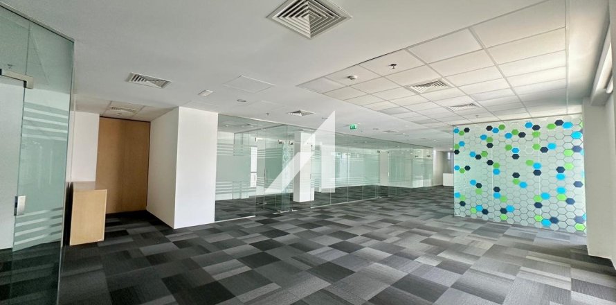 Office de 722m² en Dubai Investment Park, UAE No. 144058