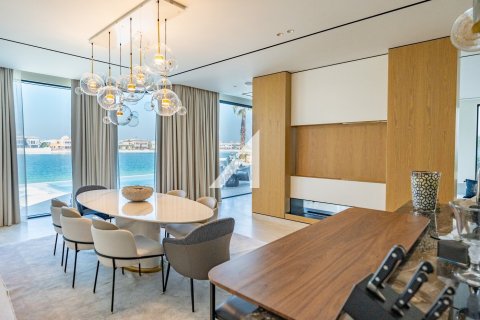 6 bedrooms Villa in Garden Homes, UAE No. 144060 6