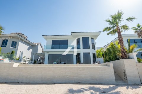 6 bedrooms Villa in Garden Homes, UAE No. 144060 13