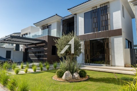 6 bedrooms Villa in Garden Homes, UAE No. 144060