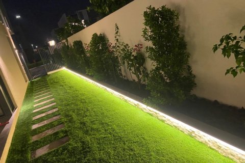 Townhouse de 4 chambres à The Valley, UAE No. 165661 8