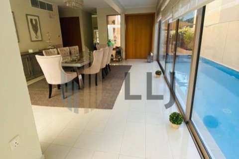 Вилла с 5 спальнями  №131519 5