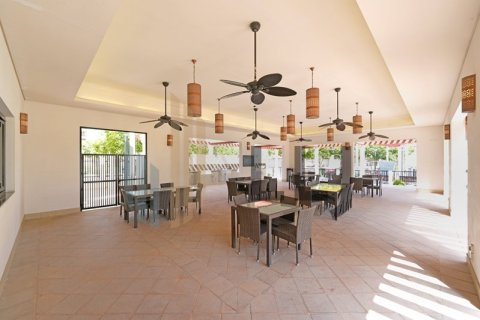 Квартира с 3 спальнями  №131517 4