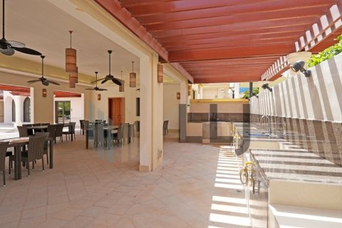 Квартира с 3 спальнями  №131514 21