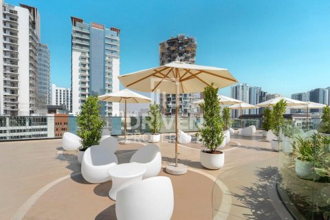 2 bedrooms Apartment in Jumeirah Village Circle, UAE No. 192958 21