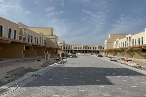 4 غرف نوم تاون هاوس رقم 132175 11