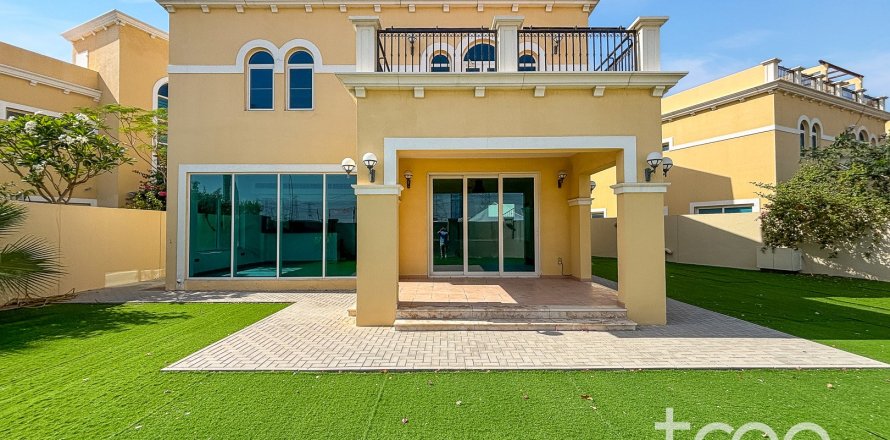 4 غرف نوم فيلا في Legacy, الإمارات العربية المتحدة رقم 173940