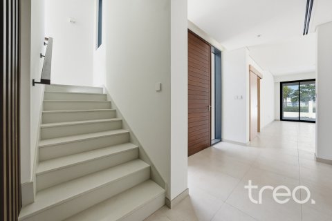 Villa de 3 dormitorios en Caya, UAE No. 173945 3