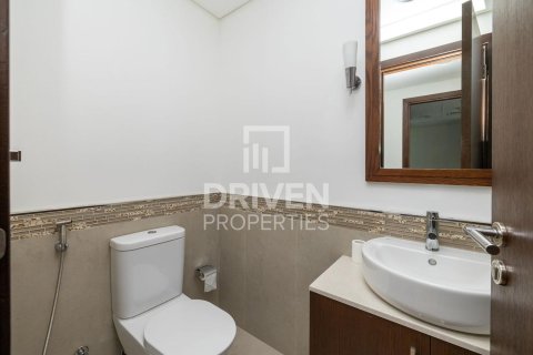 Appartement de 2 chambres à DIFC, UAE No. 207116 13