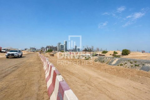 Land de 2091.9m² à Dubai, UAE No. 207113 10