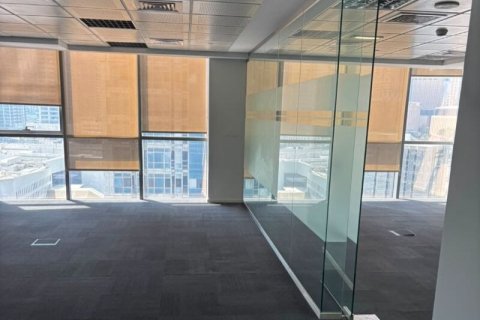 Office de 142m² à Jumeirah Lake Towers, UAE No. 166424 8
