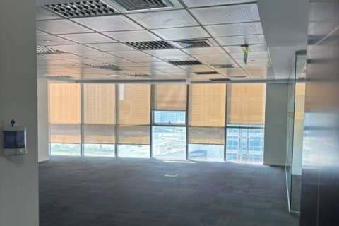 Office de 142m² à Jumeirah Lake Towers, UAE No. 166424 11