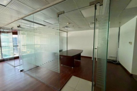 Office de 100m² à Jumeirah Lake Towers, UAE No. 166422 8