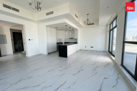Villa de 4 chambres à Dubai, UAE No. 203180 4