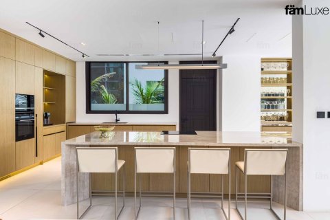 Villa de 5 dormitorios  No. 125254 14