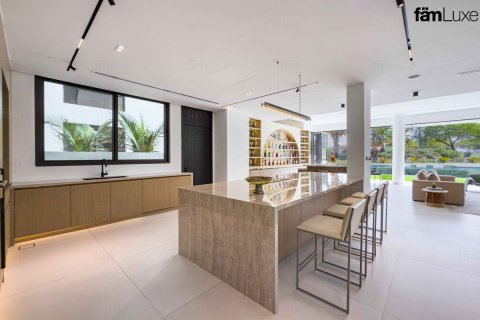 Villa de 5 dormitorios  No. 125254 7