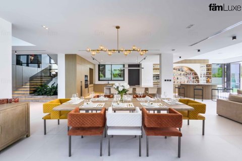 Villa de 5 dormitorios  No. 125254 19