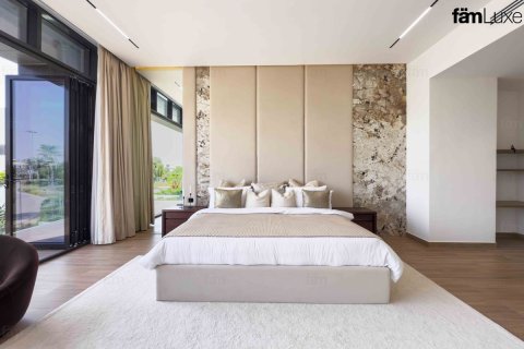 Villa de 5 dormitorios  No. 125254 11