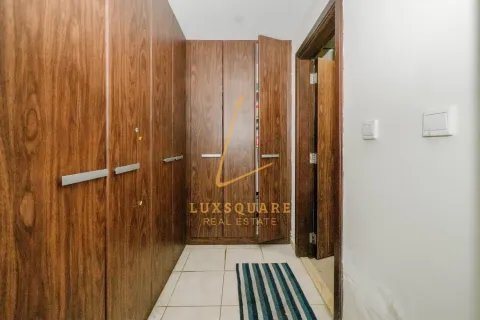 1 bedroom Apartment in Executive Towers, UAE No. 145058 12