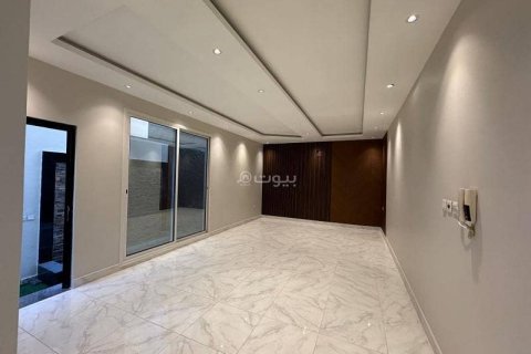 Villa de 6 dormitorios en Khobar, Saudi Arabia No. 60374 12