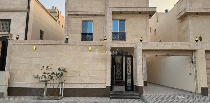 Villa de 6 dormitorios en Khobar, Saudi Arabia No. 60374