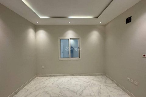 Villa de 6 dormitorios en Khobar, Saudi Arabia No. 60374 8