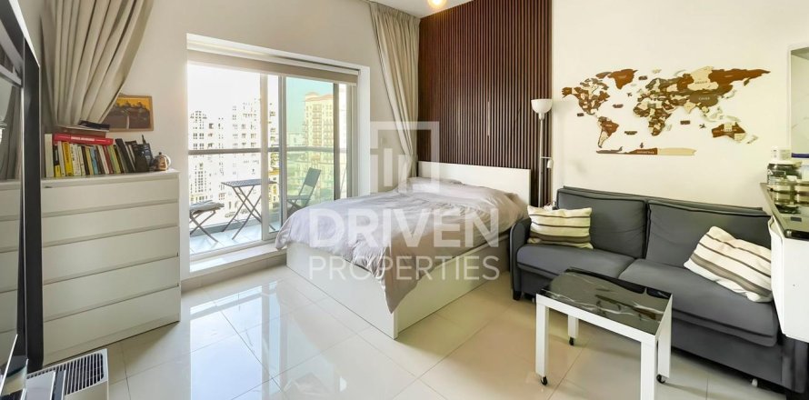 Appartement de Studio à Dubai Sports City, UAE No. 200465