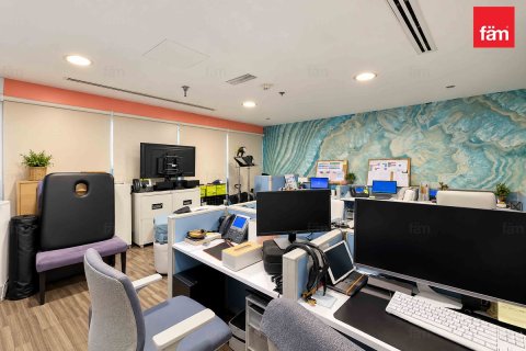 107.4m² Office in Dubai, UAE No. 210773 7
