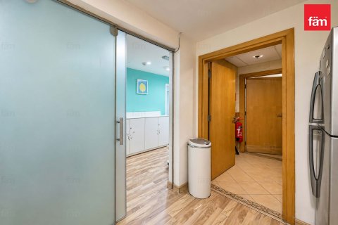 107.4m² Office in Dubai, UAE No. 210773 15