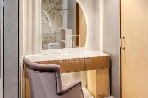 5 bedrooms Villa in District One, UAE No. 201377 19