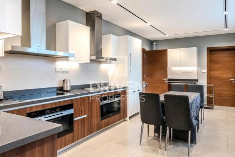 5 bedrooms Villa in District One, UAE No. 201377 9