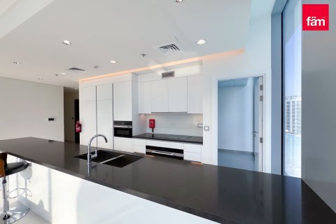 Apartment de 3 dormitorios en Dubai, UAE No. 101268 4