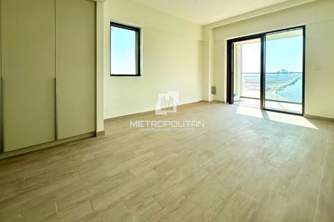 Appartement de 3 chambres à Creek Beach, UAE No. 77940 8