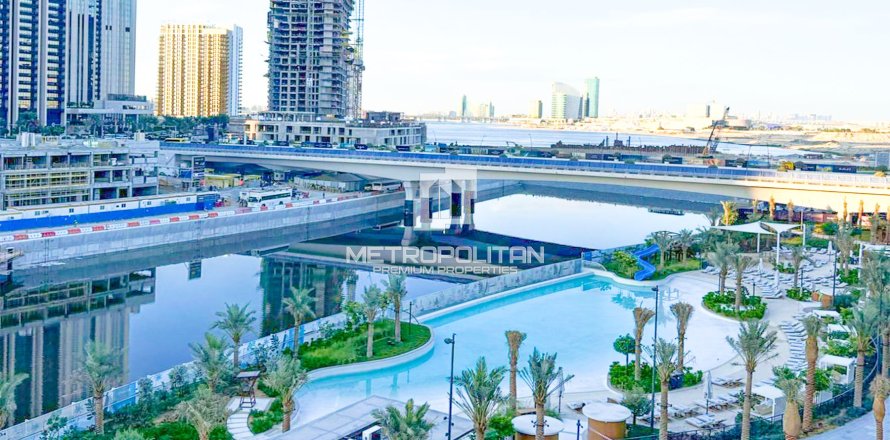 3 bedrooms Apartment in Creek Beach, UAE No. 77940